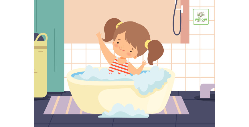 Yuk, Stimulasi Sensori dan Latih Kemandirian Si Kecil saat Belajar Mandi Sendiri!